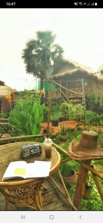 About Sarin Homestay Battambang Buitenkant foto